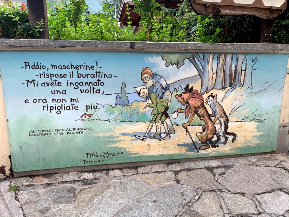 murales di Pinocchio a Vernante conclusione della fiaba