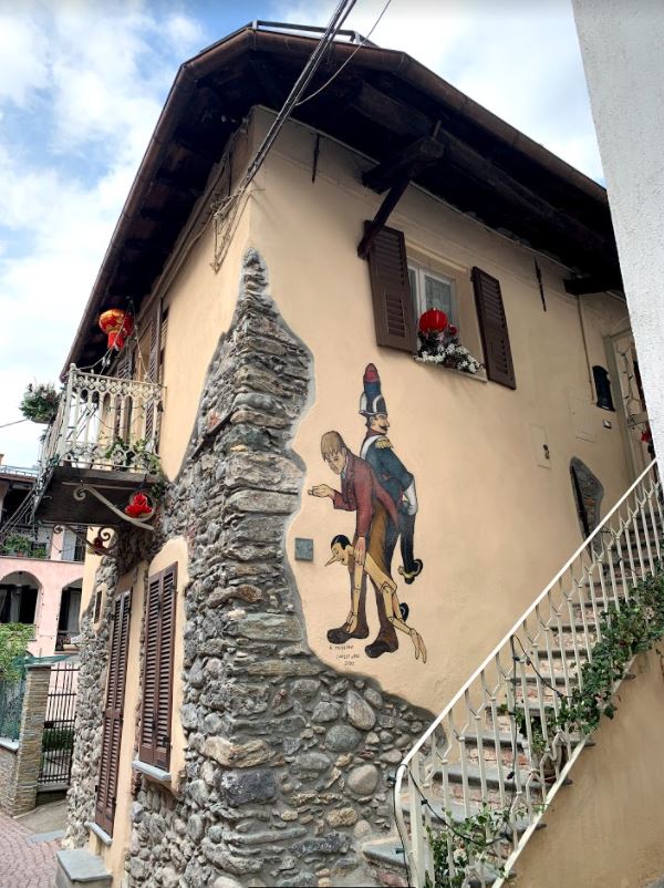 murales a Vernante di Pinocchio, Geppetto e il gendarme