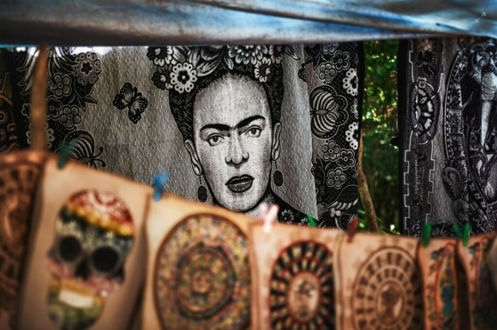 Immagine d Frida Kahlo stampata su tessuto