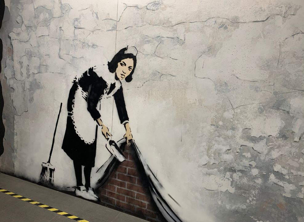 Sweep under the Carpet in The World of Banksy Torino